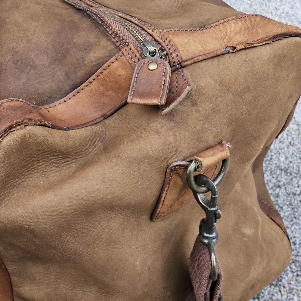 Vintage J CREW Oarsman Rugged Leather Weekender Bag Large Travel Duffle Worn - Picture 4 of 16